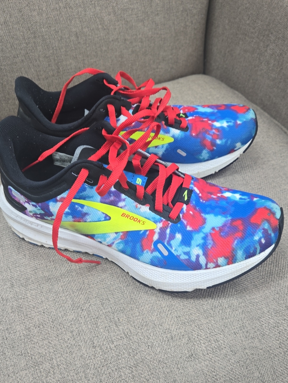 Brooks WOMENS Blue, Red & Yellow Tie-Dye Running Sneakers